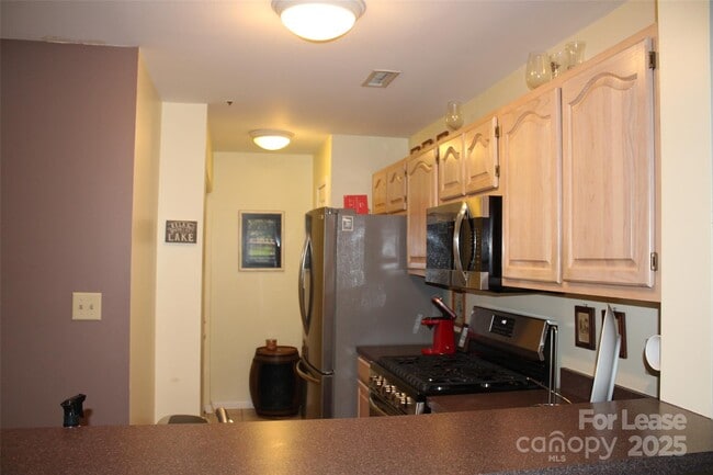 Photo - 763 Southwest Dr