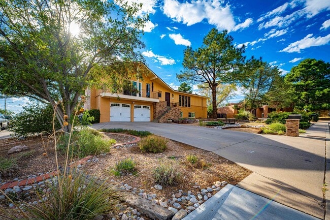 Photo - 3615 Horacio Ct NE