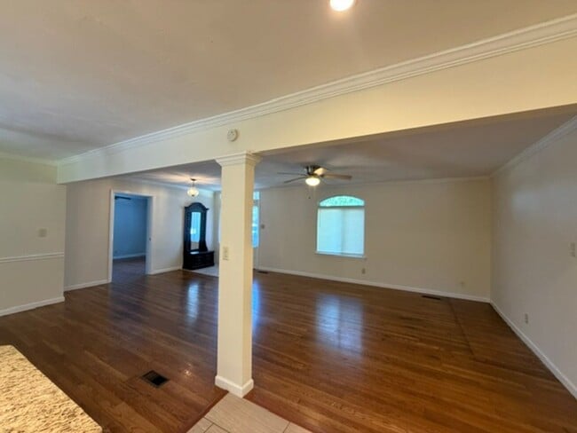 Photo - Beautiful 3 Bedroom 2 Bath with fenced in backyard