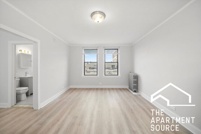 Photo - 2779 N Milwaukee Ave Unidad 309