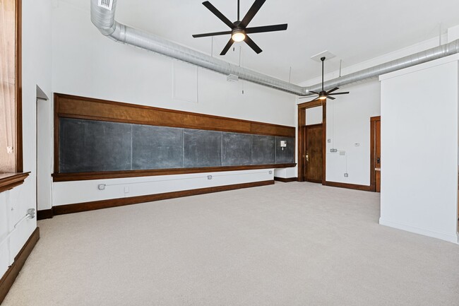 Photo - 249 N Athenian Ave Unit 202