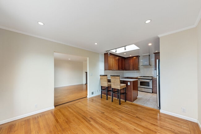 Photo - 1408 34th Ave