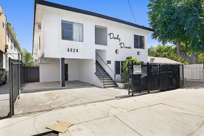 Building Photo - Darby Dunes Rental