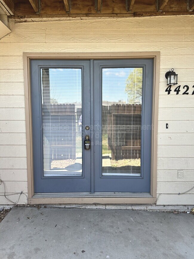 Photo - 4427 Hunting Meadows Cir