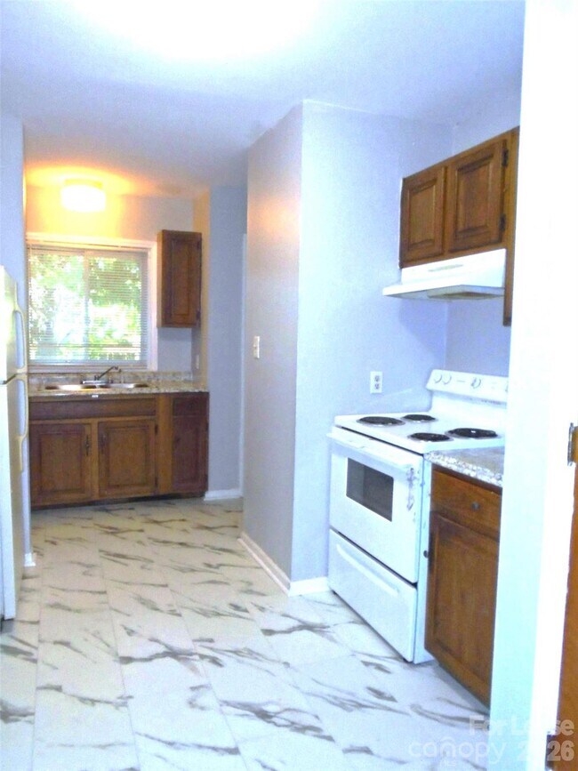 Photo - 4024 Rosehaven Dr