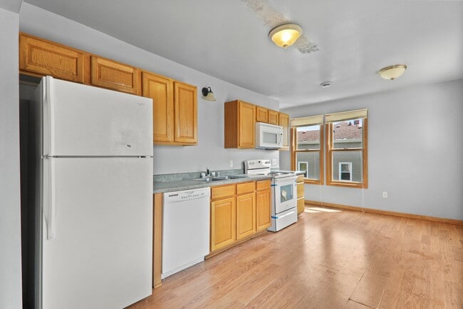 Photo - 217 E Jefferson St Unidad Lower