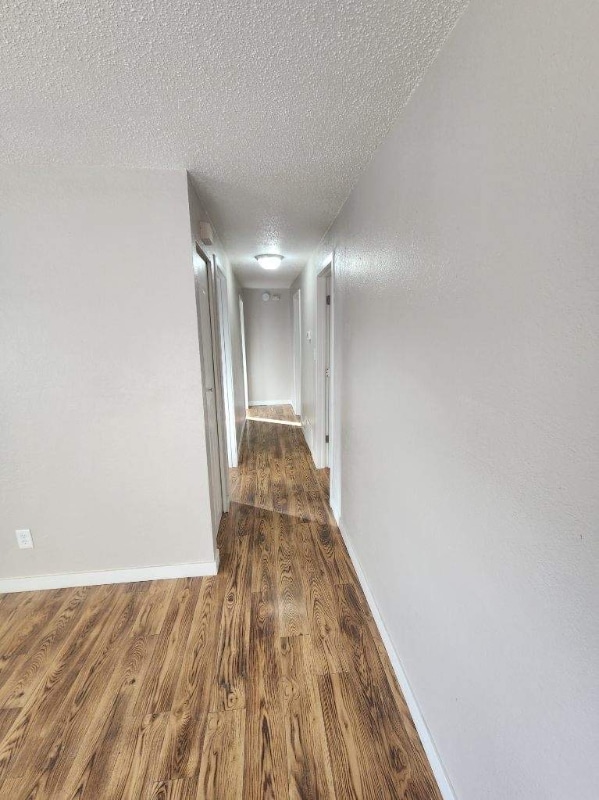 Photo - 2050 Del Mar Dr