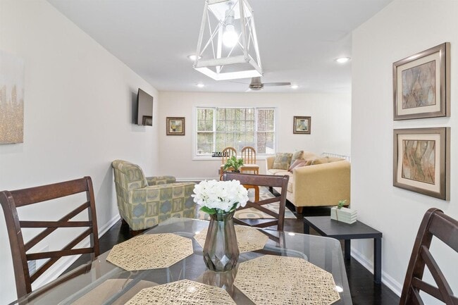 Photo - 4092 Lindsey Dr