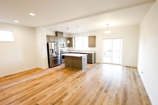 Photo - Charming 3 Bdrm 2.5 Bath in Ridgefield