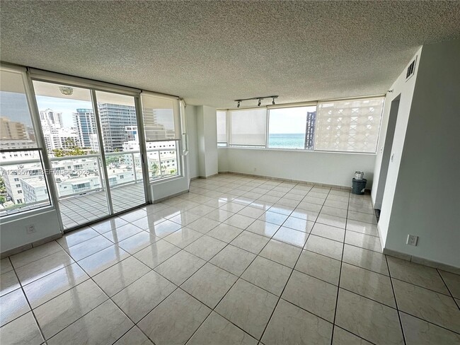 Building Photo - 3411 Indian Creek Dr Unit 1101