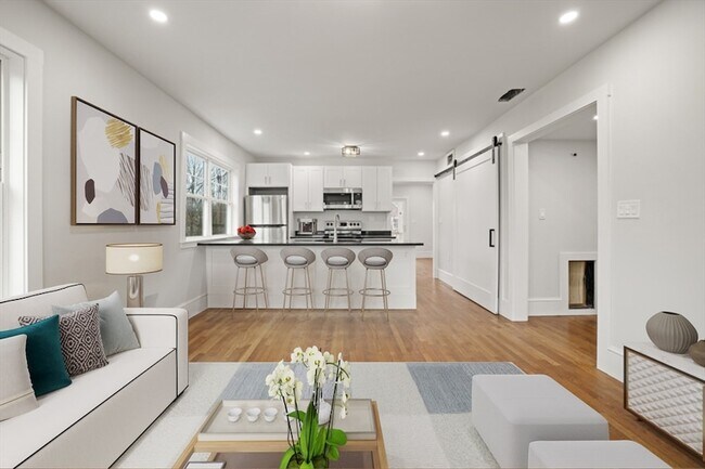 49 Milwood St Unit 1