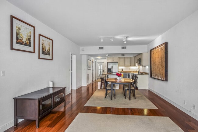 Photo - 730 Greensward Ct Unit 105-J
