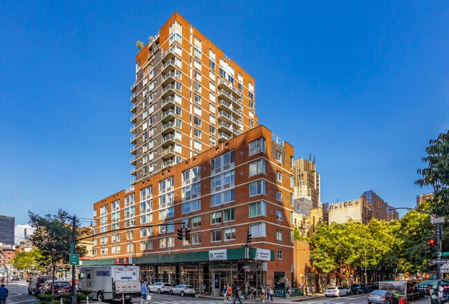 Photo - Grand Chelsea