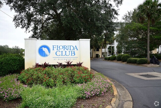 Building Photo - Florida Club 2 bedroom 2 bath unit! Rental