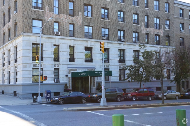 676 Riverside Drive