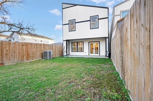 Photo - 10232 Porto Rico Rd