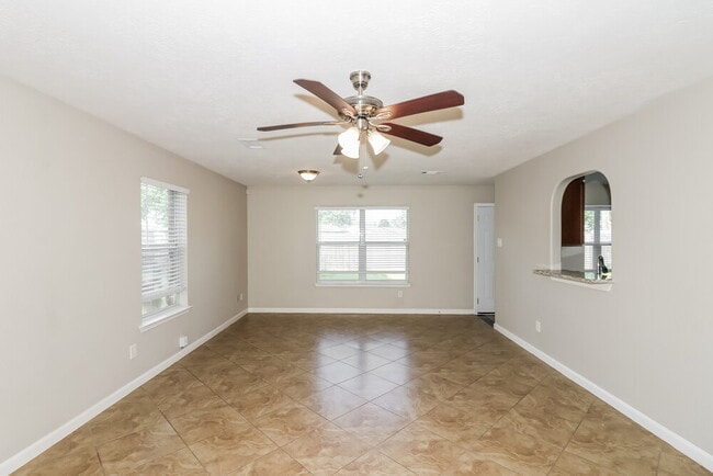 15034 Ralston Rd