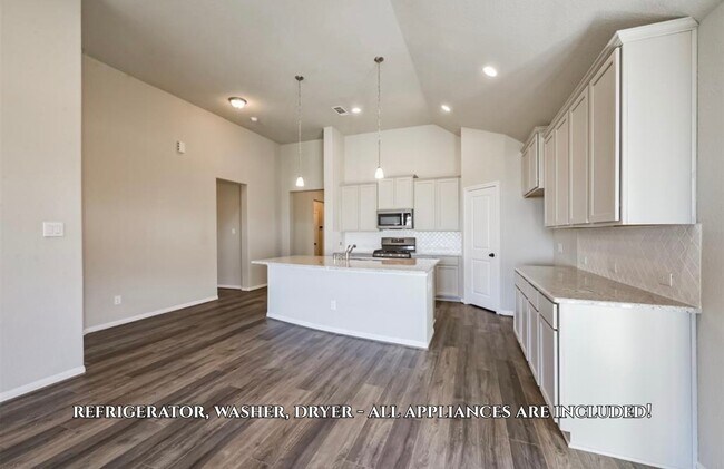 Photo - 855 Sarasota Shore Dr