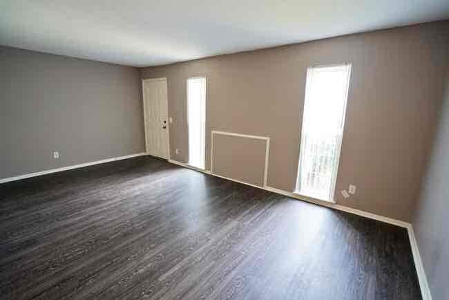 Photo - 921 NE 12th St Unidad 55