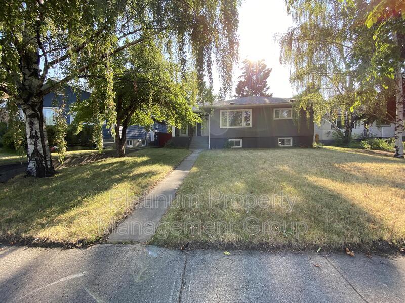 Photo - 11 Creston Crescent NW