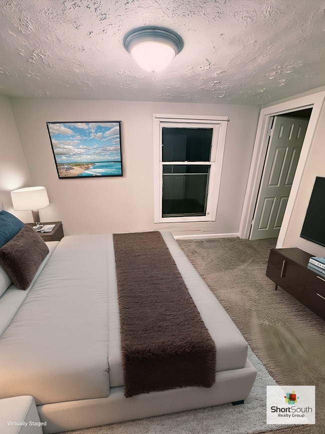 Photo - 339 E St Joseph St Unit C