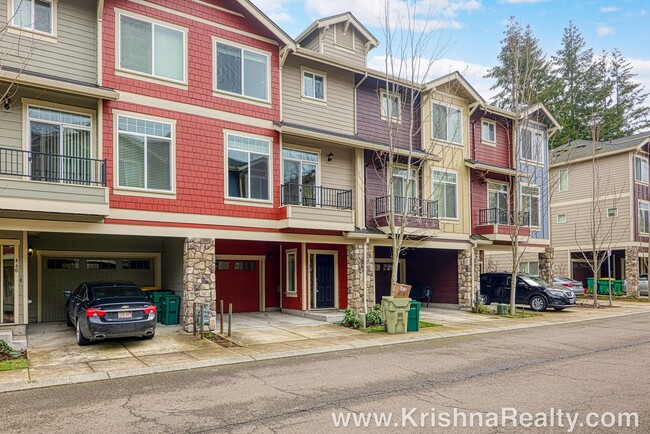 Photo - Lovely 3 BR | 2.5 BA Townhome | Hillsboro | Minutes from Orenco Station | Excellent Location!