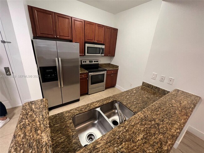 Photo - 3001 NE 185th St Unit 122