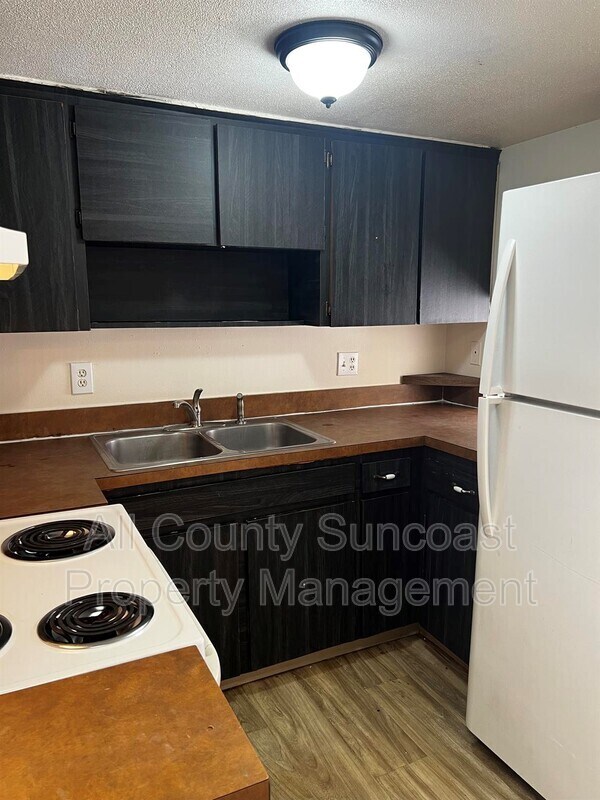 Photo - 6570 66th Ave N Unidad Apt 106
