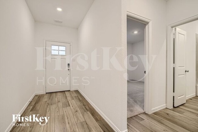 Photo - 2524 Goodrich Rd