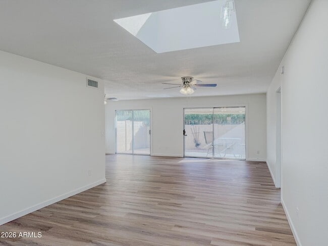 Photo - 2533 E Wagoner Rd