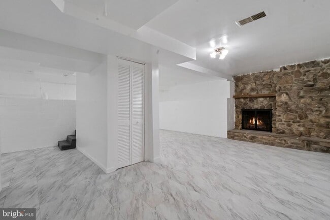 Photo - 12901 Ardennes Ave