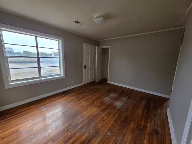 Photo - Forrest Park and Avalon Apartments