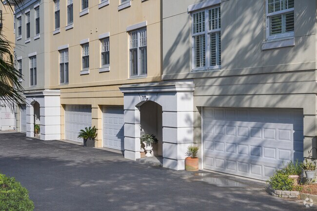 Photo - The Albemarle