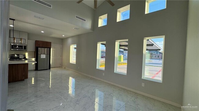 Photo - 10 Hidden Hls St Unidad 1