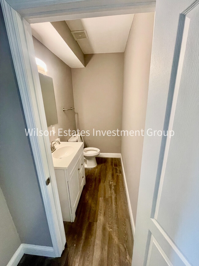 Photo - 1547 E Rich St Unit 1547