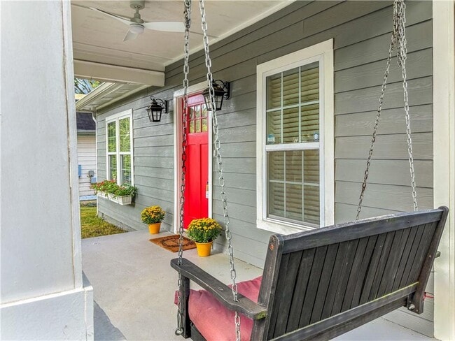 Photo - 2599 Church St NW