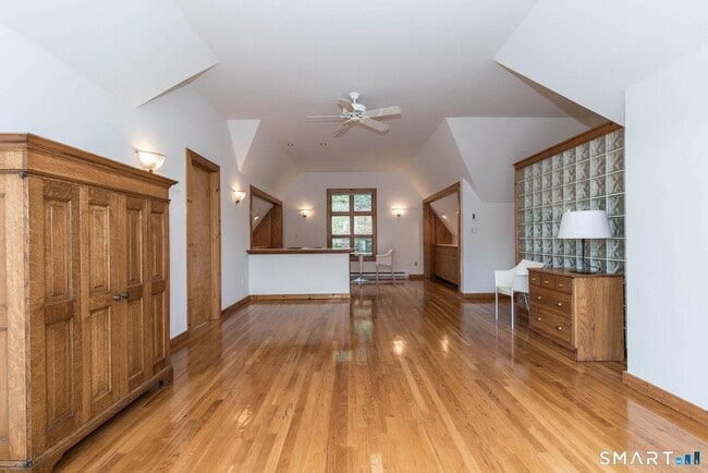 150 Lonetown Rd