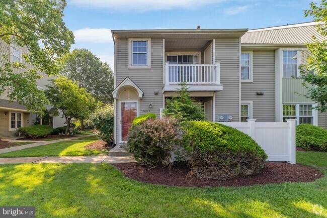 Building Photo - 2802B-B Yarmouth Ln Rental