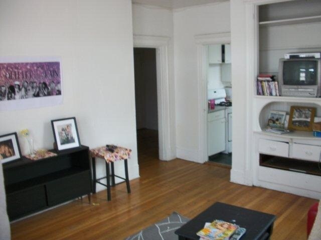 Photo - 1914 Beacon St Unit #2