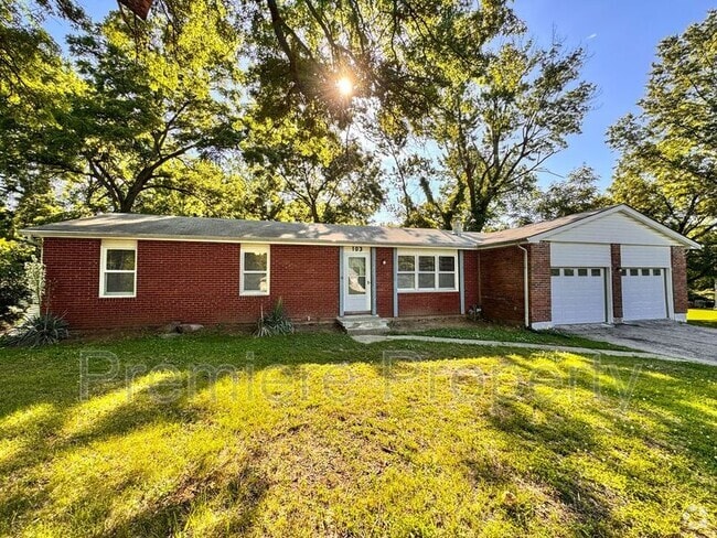 Building Photo - 103 N Cogan Ln Rental