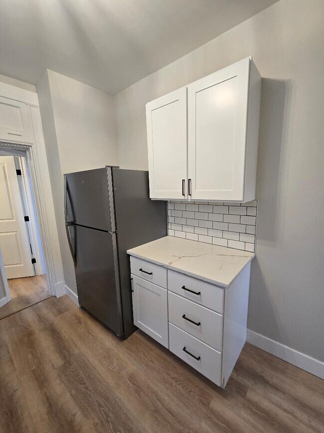 Photo - 2032 Elm Ave Unit 1