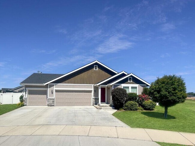 Photo - 112 Pilgrim Way