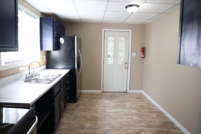 Photo - 103 High St