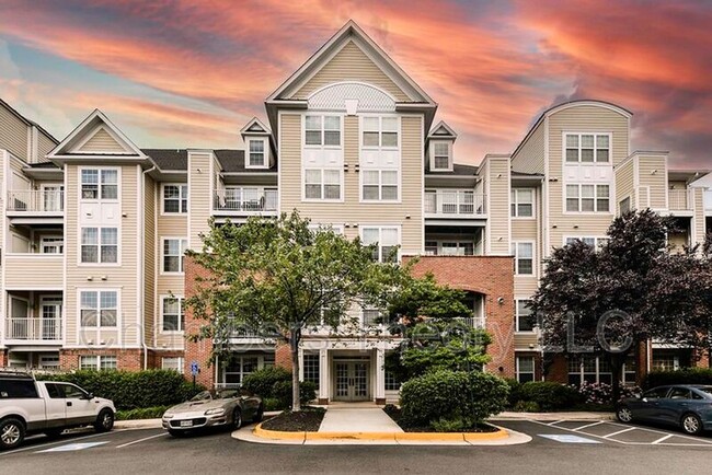 Photo - 2710 Bellforest Ct Unit #207