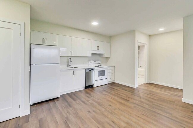 Photo - Humber River Apartments