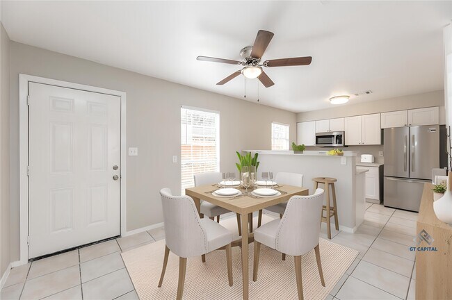 Photo - 1914 Avenue B