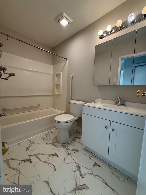 Photo - 162 Willow Turn