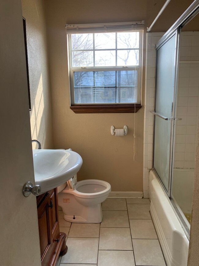 Photo - 1438 Ormond Dr