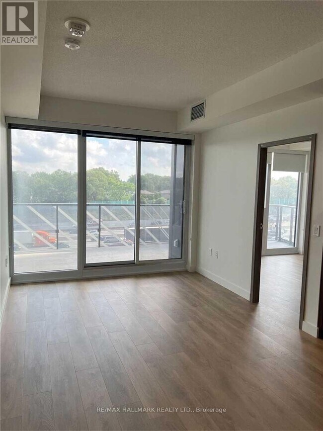 Photo - 95 McMahon Dr Unité 705