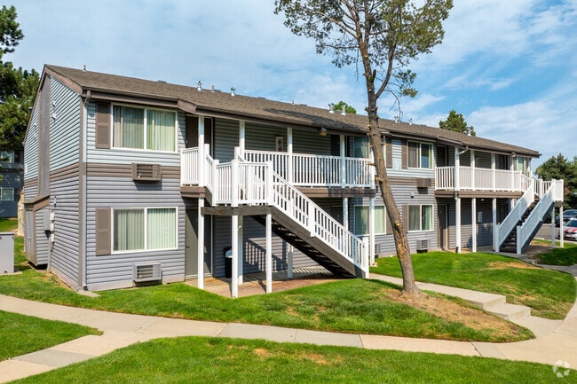 Alternate Building View - Grammercy